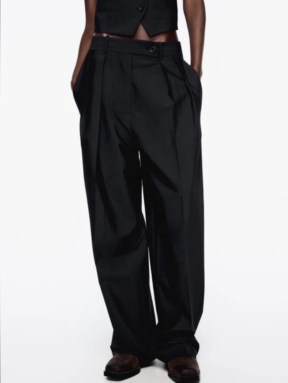 ZARA BLACK STRAIGHT LOOSE FIT PLEATED PANTS TROUSERS SIZE L